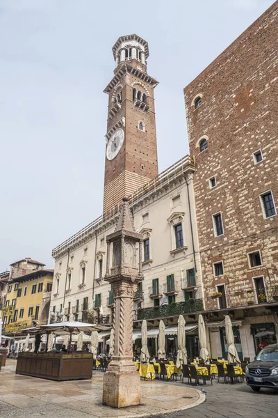 Verona Italië 2022 Het Beroemde Plein Van Erbe Verona — Stockfoto