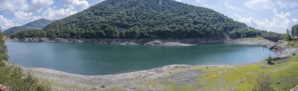 Extra Široké Panorama Jezera Delio Maccagnu — Stock fotografie
