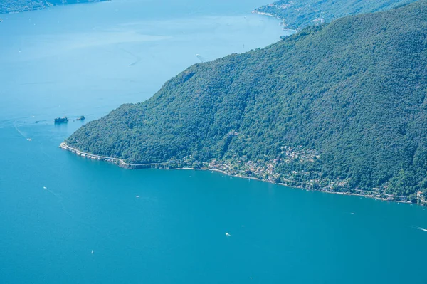 Veduta Aerea Della Costa Piemontese Del Lago Maggiore Con Castelli — Foto Stock