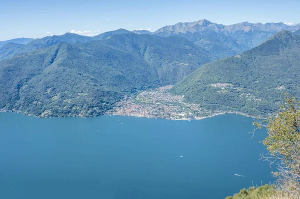 Luftaufnahme Des Lago Maggiore Cannobio Und Der Berge Des Cannobina — Stockfoto