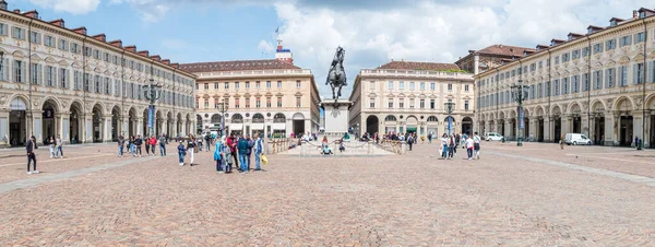 Turin イタリア 2022 トリノのサン カルロ広場の広角ビュー — ストック写真