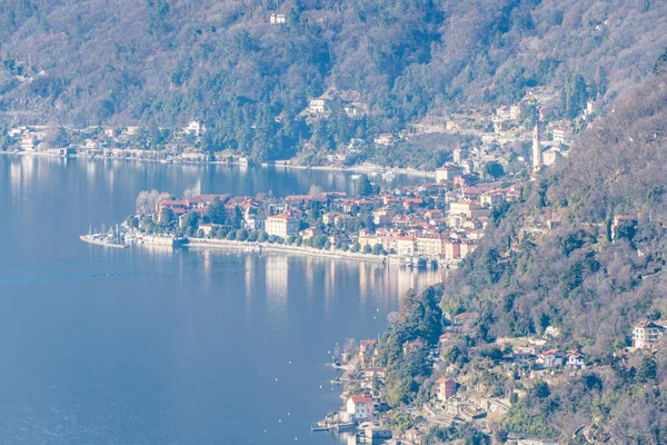 Maggiore湖中Cannero的空中景观 — 图库照片