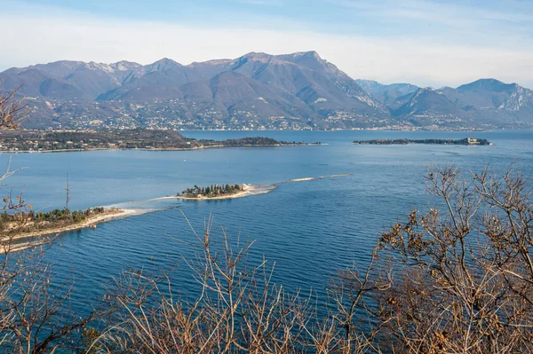 Veduta Aerea Del Lago Garda Con Isola Dei Conigli Isola Foto Stock Royalty Free