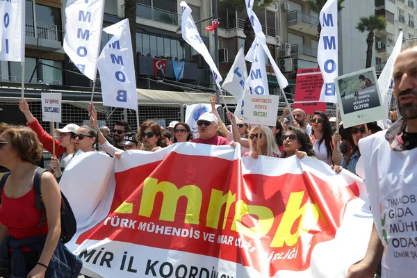 Konak Izmir Turquía 2023 Sindicatos Partidos Políticos Celebran Mayo Día —  Fotos de Stock