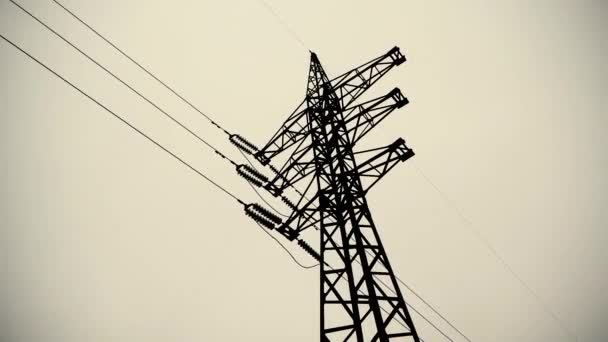 High Voltage Tower Wires Cloudy Sky Production Transportation Electricity Blow — 비디오