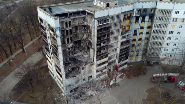 Charków Ukraina Styczeń 2023 Budynek Mieszkalny Ukraińskim Mieście Zniszczony Strajkach — Wideo stockowe