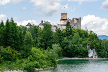 Niedzica 'daki Dunajec Kalesi (Polonya)