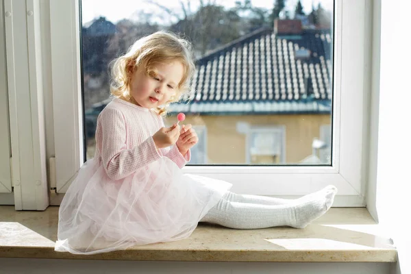 Girl Enjoying Candy Window Sunny Day — Stock Photo, Image