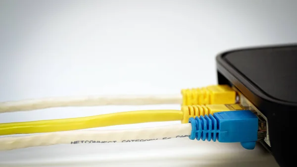 Lan Síť Připojení Internetu Ethernet Rj45 Kabely Připojit Routeru Modemu — Stock fotografie