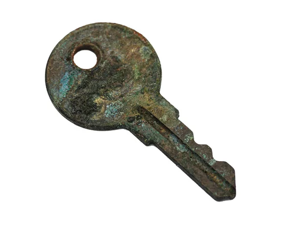 白い背景に隔離された古い錆びた鍵 — ストック写真