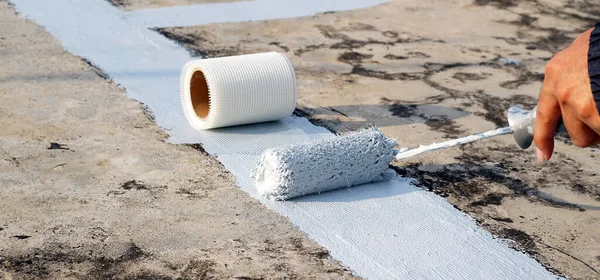 Pisos Grises Pintados Mano Con Rodillo Pintura Para Impermeable Reforzando — Foto de Stock