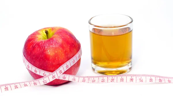 苹果醋 苹果汁和苹果汁加胶带量 健康食品 夏天为控制体重而饮酒 减肥的保健理念 — 图库照片