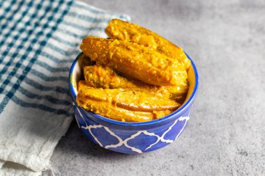 Hint Bengali mutfağının seçici odak noktası 