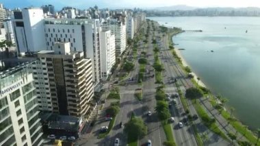 Florianopolis 'in şehir merkezindeki hava manzarası. Brezilya 'nın kentsel manzarası