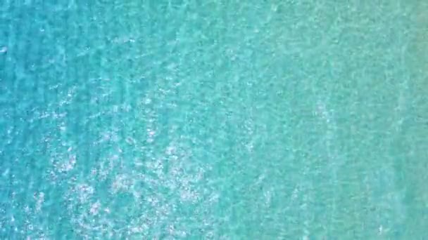 Błękitna Woda Oceanu Widok Powietrza Przejrzyste Morze Malediwach — Wideo stockowe