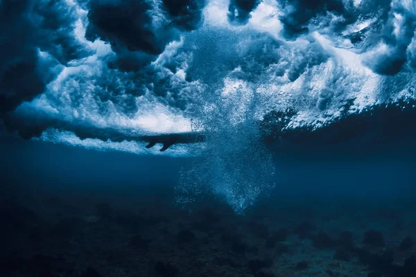 Wave Underwater Surfer Ride Surfboard Ocean Underwater Crashing Wave Surfboard — Stock Photo, Image