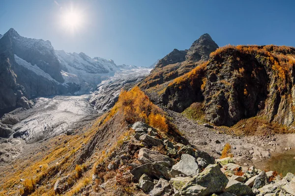Montagnes Rocheuses Avec Glacier Pic Montagne Glacier Glace Dans Journée — Photo