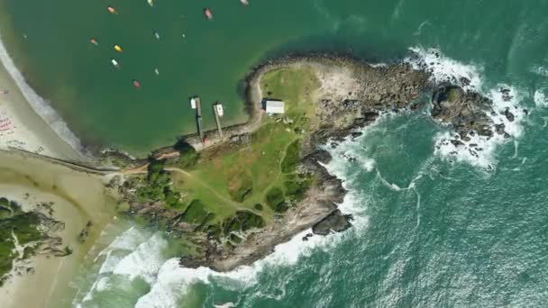 Coastline Rocky Island Beach Ocean Waves Brazil Aerial View Ponta — стокове відео