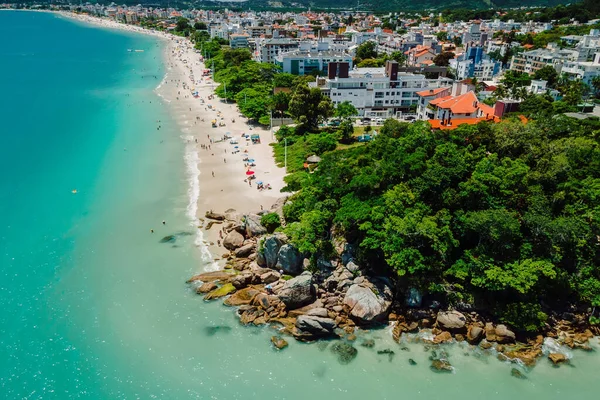Trópusi Nyaralás Strand Üdülőhely Város Türkiz Óceán Brazíliában Légi Felvétel — Stock Fotó