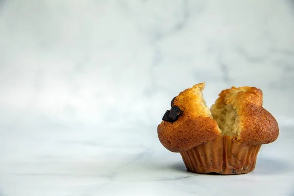 Fresh Chocolate Chip Muffin Broken Two Pieces White Background Tasty — 图库照片
