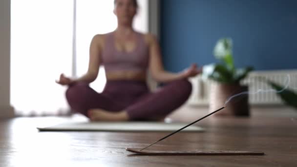 Hand Women Lotus Pose While Sitting Floor Morning Sunlight Home — Stock Video