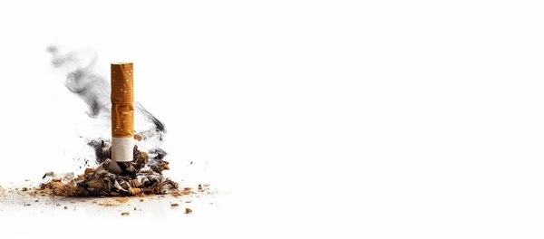 Cigarett Isolerad Vit Bakgrund Med Svart Rök Ohälsosam Vana Rökning — Stockfoto