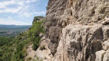 panoramik manzara dağ manzarası ve berrak gökyüzü