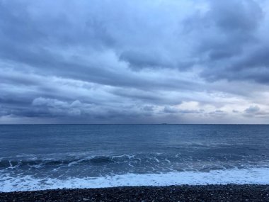 Pasifik 'te bir sahil. Taitung, Tayvan.