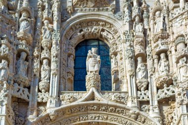 Lizbon, Portekiz, Ocak 04 2024: Lizbon, Portekiz 'de gündüz vakti Jeronimos Manastırı' nın detayları.