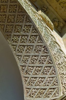 Sintra, Portekiz, Ocak 05 2024: Gündüz vakti Portekiz, Sintra 'da Pena Sarayı detayları.