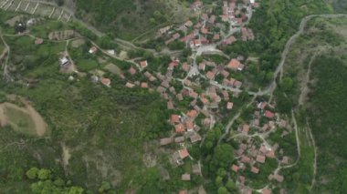 Tekirdağ Ucmakdere Köyü 'nün hava manzarası. Türkiye 'de 4K görüntü. Yüksek kalite 4k görüntü