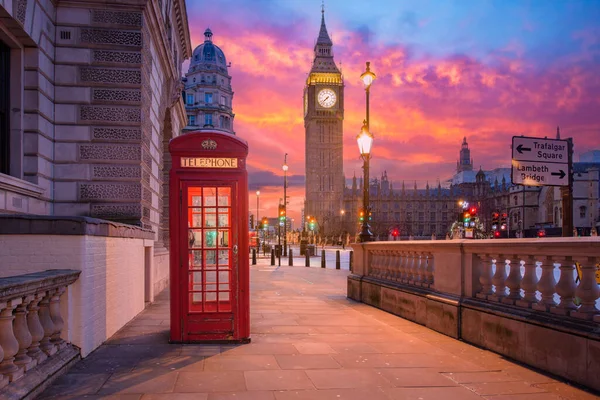 Big Ben Houses Parliament Londynie Wielka Brytania Kolorowy Wschód Słońca — Zdjęcie stockowe