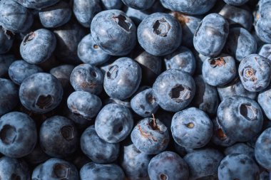 Taze yaban mersini arkaplanının yakın çekimi. Sağlıklı ve vejetaryen yemekleri.
