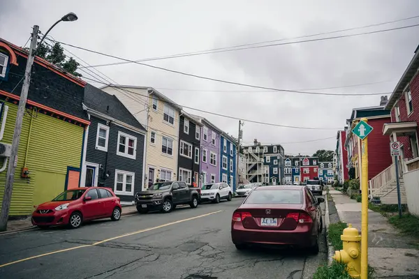 St. John 's, Newfoundland, Kanada' daki renkli evler - Ekim, 2022. Yüksek kalite fotoğraf