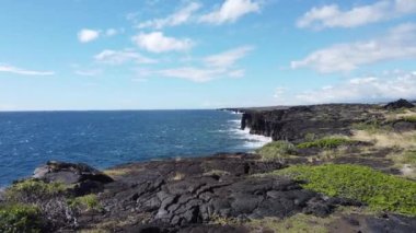 Hawaii 'deki yeşil kumsal.