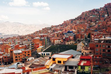 La paz, Bolivya. Kasım 2022: La Paz City, Bolivya 'nın panoramik manzarası. Yüksek kalite fotoğraf