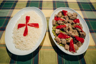 Tipik hacılar için yemek ya da akşam yemeği. camino de santiago. Yüksek kalite fotoğraf
