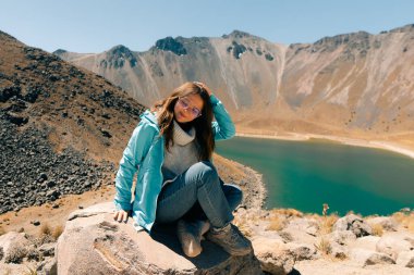 Volkan Nevado de Toluca Ulusal Parkı 'nın içinde kraterin içinde göller var. Mexico City yakınlarındaki manzara. Yüksek kalite fotoğraf