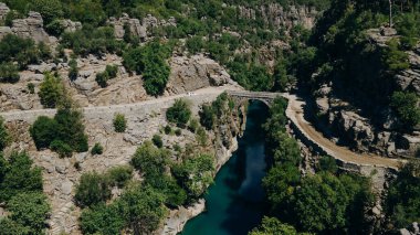 Koprulu Canyon Ulusal Parkı. Köprü ve su kaynakları. Manavgat, Antalya, Türkiye. Yüksek kalite fotoğraf