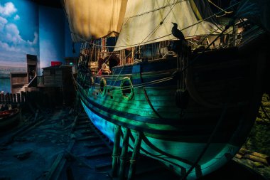 Winnipeg, Manitoba Kanada - Ekim 2022 Hudson Körfezi 'ne giden Nonsuch adlı geminin yaşam tarzı modeli. Yüksek kalite fotoğraf