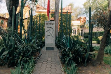 MEXICO CITY, MEXICO - 20223 Şubat Leon Trotsky 'nin küllerinin bulunduğu yer, Leon Trotsky Müzesi. Yüksek kalite fotoğraf