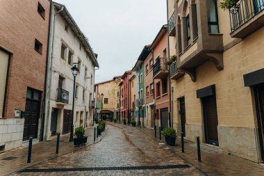 Santiago 'ya giden Pilgrim Yolu Belorado, İspanya üzerinden - Ekim 2022. Yüksek kalite fotoğraf