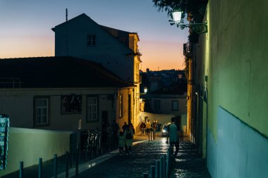 Lisbon, Portekiz 'in gece manzarası. Yüksek kalite fotoğraf