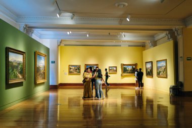 Mexico City 'deki Müze Nacional de Arte MUNAL eski İletişim Sarayı Stariways - Mayıs 2023. Yüksek kalite fotoğraf