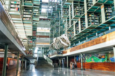 MEXICO CITY, MEXICO - Meksika 'daki Biblioteca Vasconcelos' un içinde 2023 Mayıs. Yüksek kalite fotoğraf