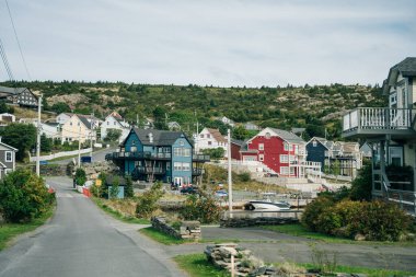 Brigus, Newfoundland, Kanada: Sakin ve gri bir günde küçük bir balıkçı köyü. Yüksek kalite fotoğraf