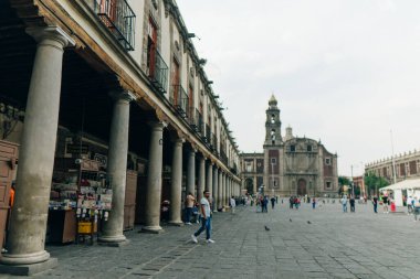 MEXICO CITY, MEXICO - Mayıs 2023 Santo Domingo Kilisesi ve Santo Domingo olarak da bilinen Plaza. Yüksek kalite fotoğraf