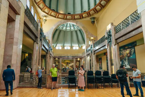 Mexico City, Meksika - Mayıs 2023 Palacio de Güzellik Sanatları Sarayı. Yüksek kalite fotoğraf