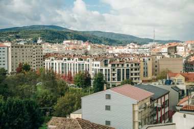 Modern apartmanlı Pontevedra şehir manzarası. Yüksek kalite fotoğraf