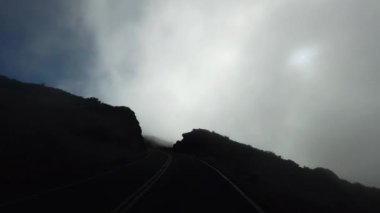 Maui, Hawaii, ABD - Temmuz 2021 - Maalaea Limanı panoramik manzarası. - Evet. Yüksek kalite 4k görüntü